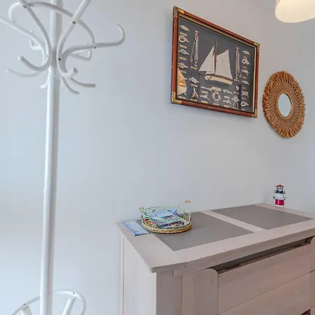 Lägenhet Le Suffren-2 By Interhome Le Barcarès